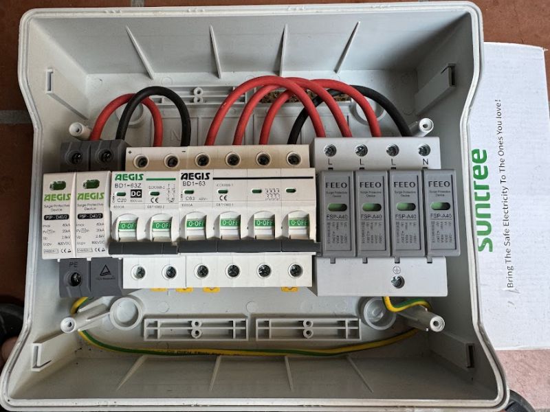 Tủ điện năng lượng mặt trời 3pha 1 tring chính hãng